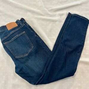 J. crew 9” high-rise toothpick Dark Blue Denim Jeans. Size 28